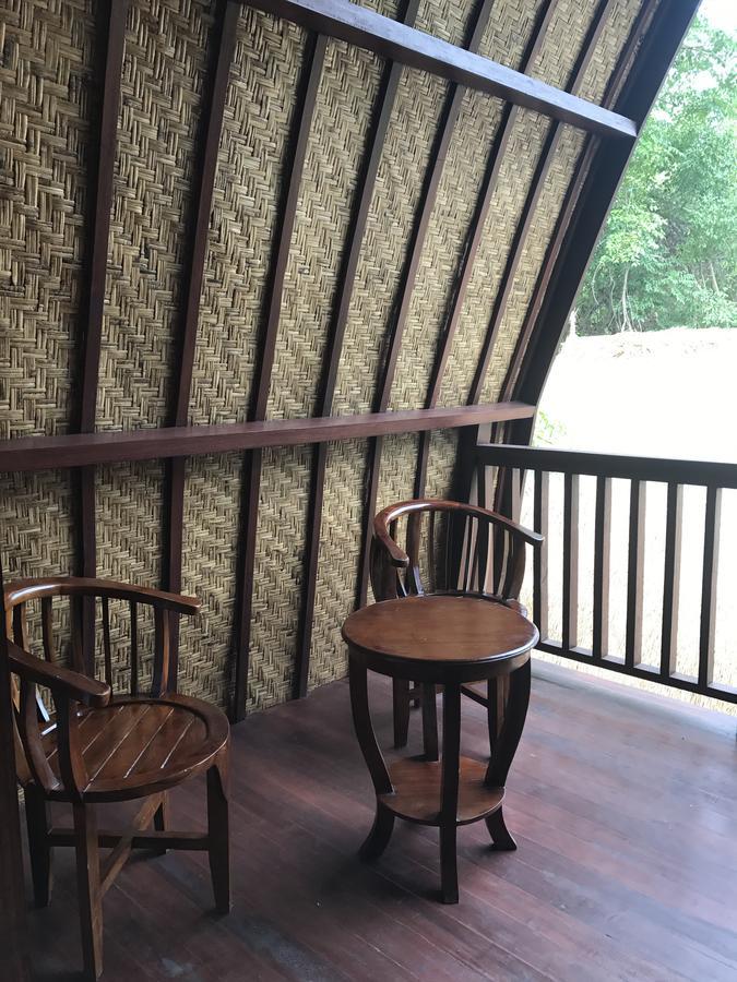 Meno Madia Bungalows Gili Meno Bagian luar foto
