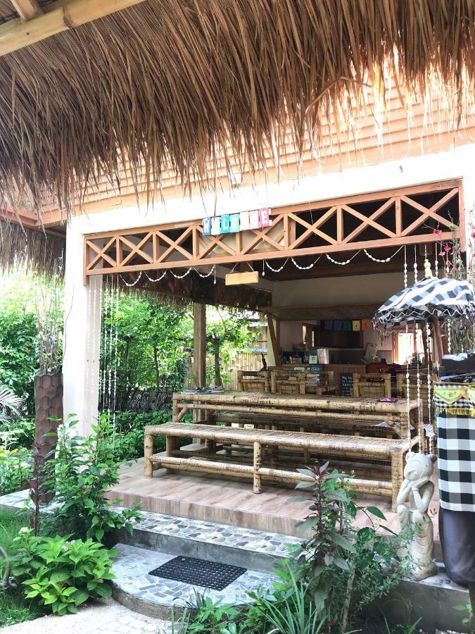 Meno Madia Bungalows Gili Meno Bagian luar foto