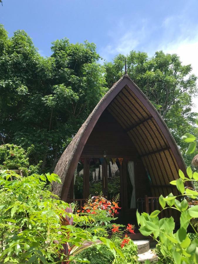 Meno Madia Bungalows Gili Meno Bagian luar foto